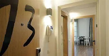 Apartments Hostemplo Suites Barcelona 0*,
