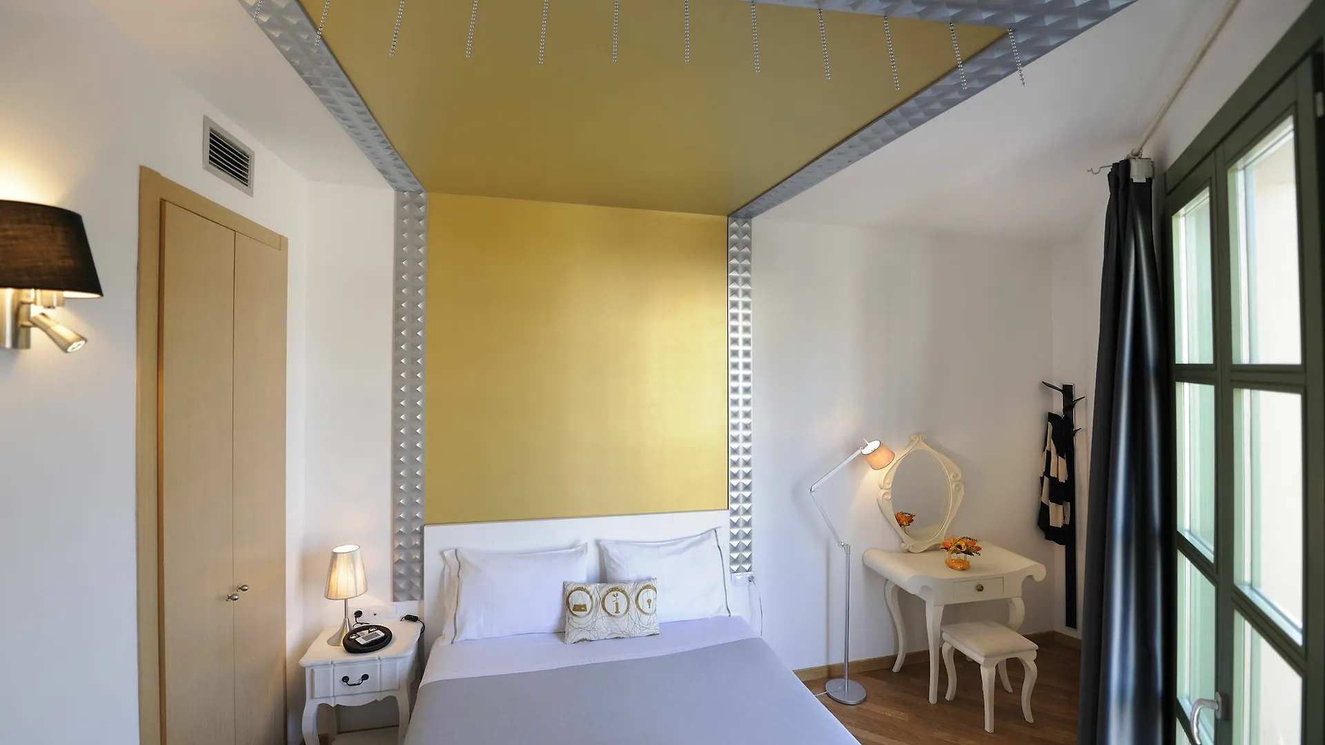 Apartments Hostemplo Suites Barcelona