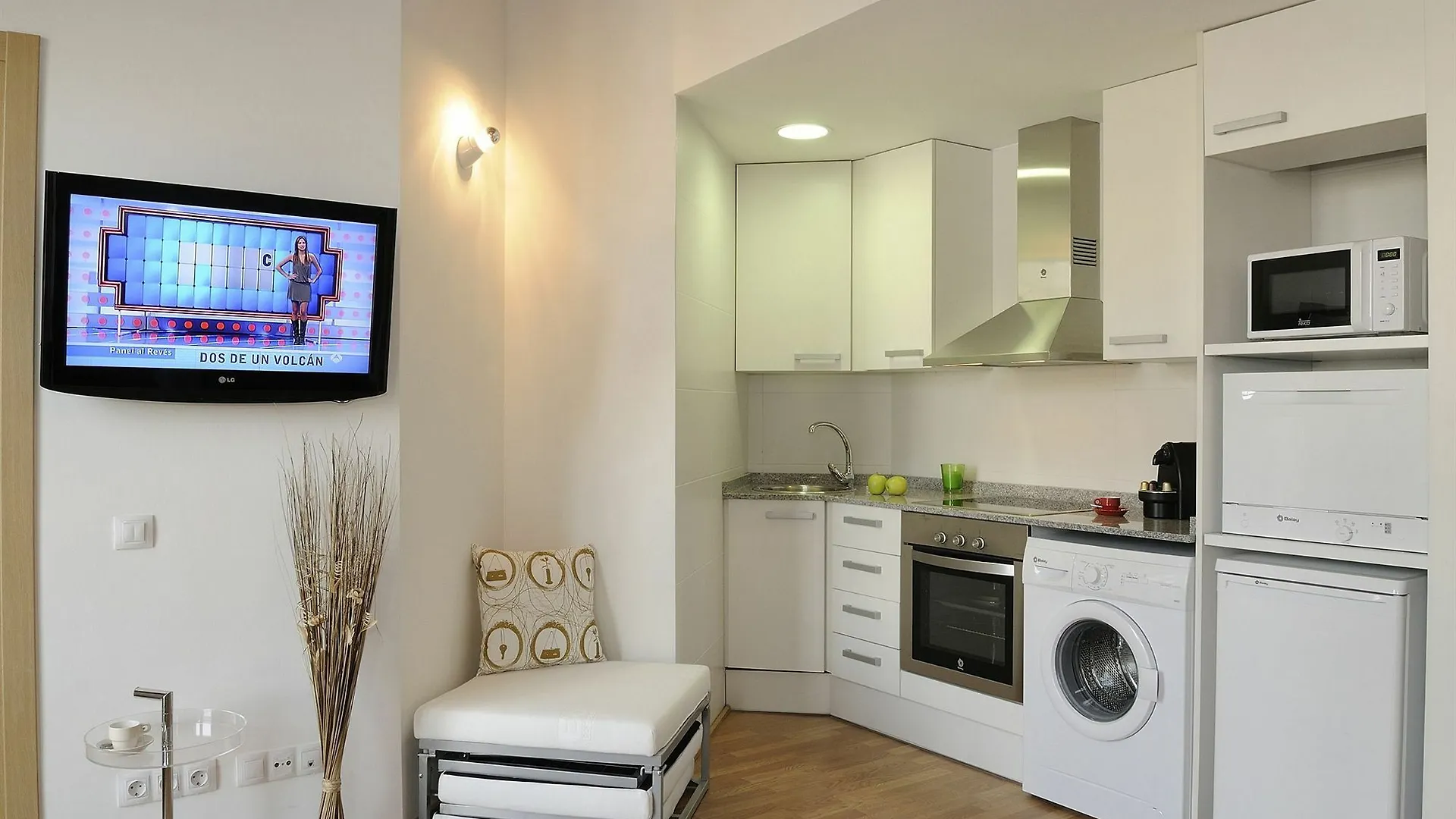 Apartments Hostemplo Suites Barcelona Spain