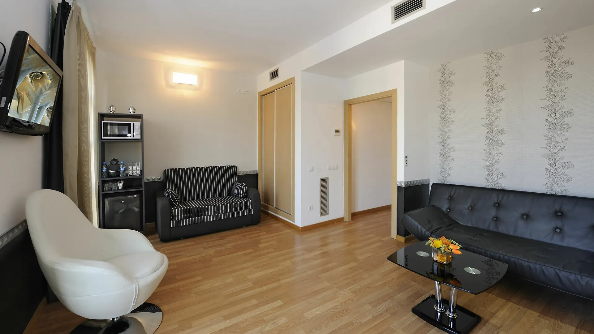 ברצלונה Apartments Hostemplo Suites 0*,  ספרד